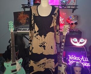 Nine Leonard Midi Knit Dress